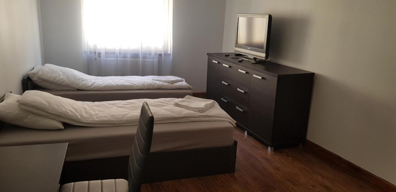 Apartamenty Bednarska 2A グリヴィツェ エクステリア 写真