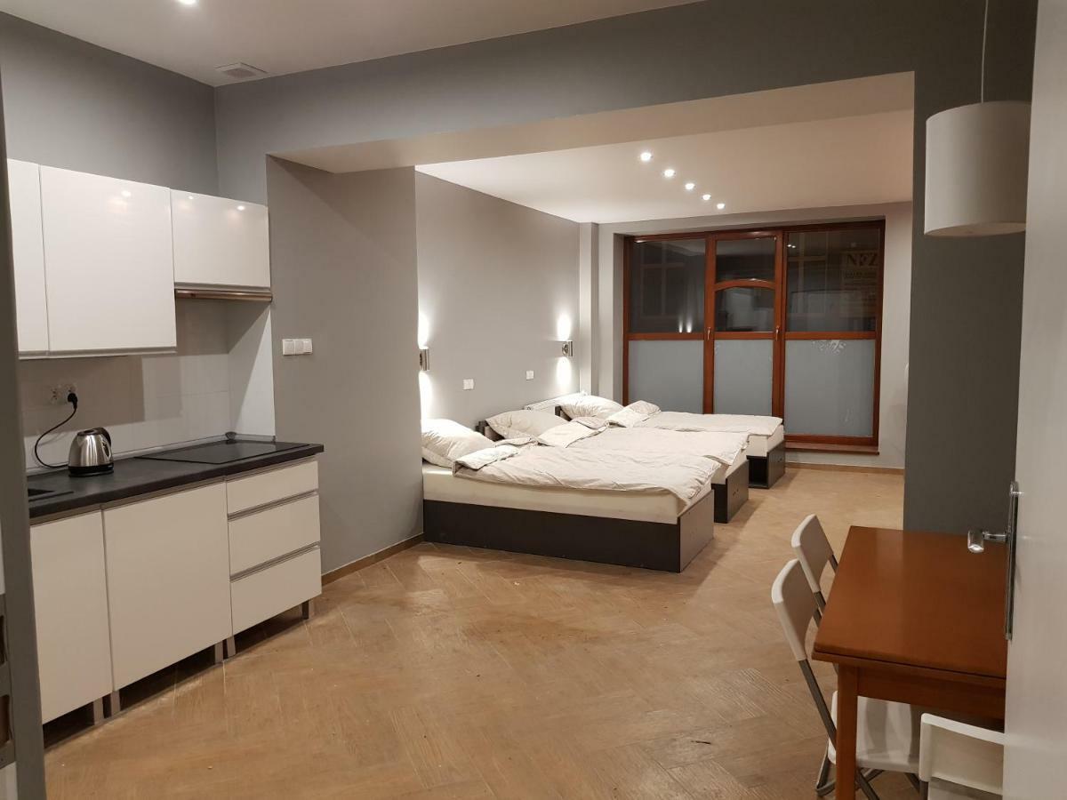 Apartamenty Bednarska 2A グリヴィツェ エクステリア 写真